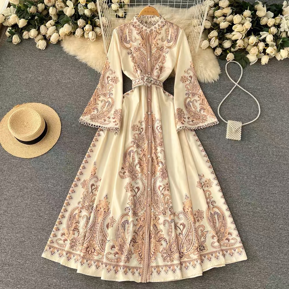 Show of vintage dress ED47 image