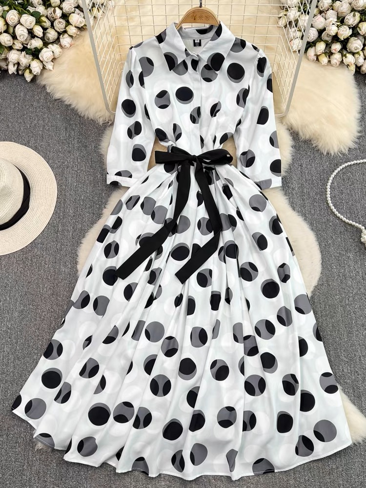 Watch me sparkle polka dress FD180 image