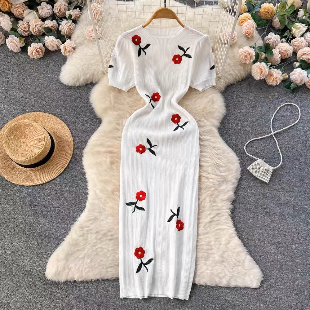 Living lavish roses gown KBC50 image