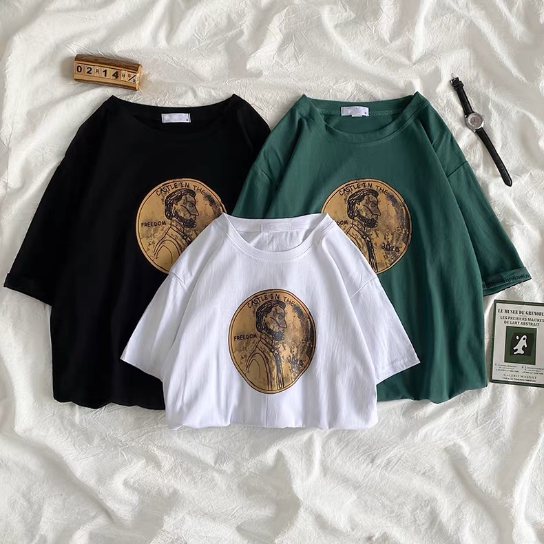 Cleopatra tee image