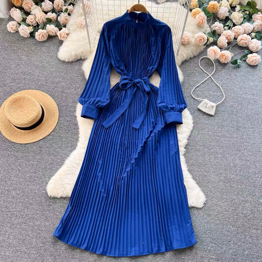 Praise me pleat dress FD202 image