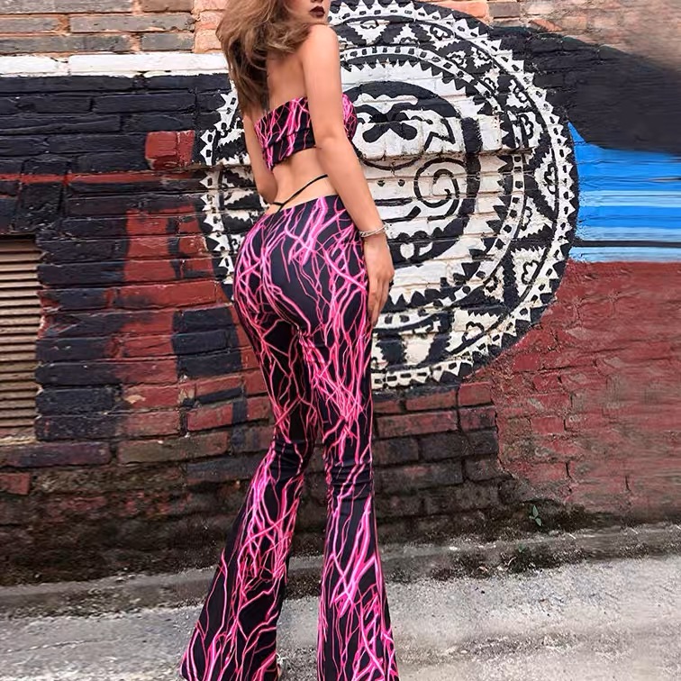 BFFs out set image